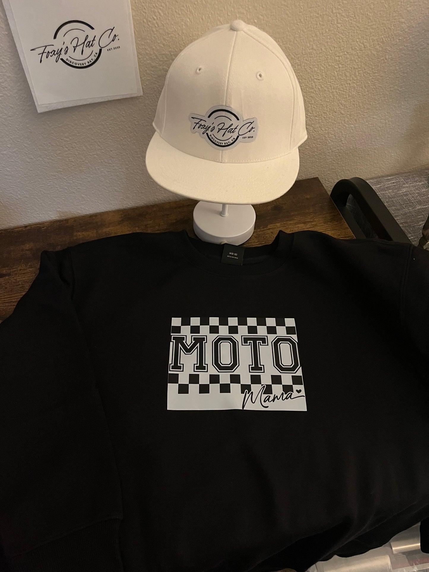 Moto Mama Swearshirt in Black